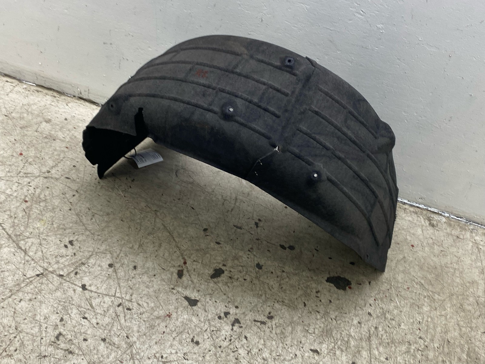 2019-2023 ASTON MARTIN VANTAGE OEM REAR RIGHT INNER FENDER LINER COVER