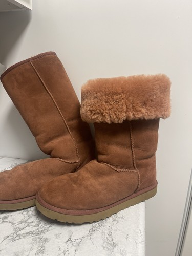 Uggs boots Tall size 11 Pink Rose Gold 