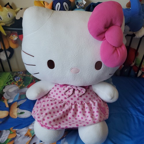 Big Hello Kitty Plush - 36"×27"18" - Sanrio License - 2012 - Picture 17 of 24