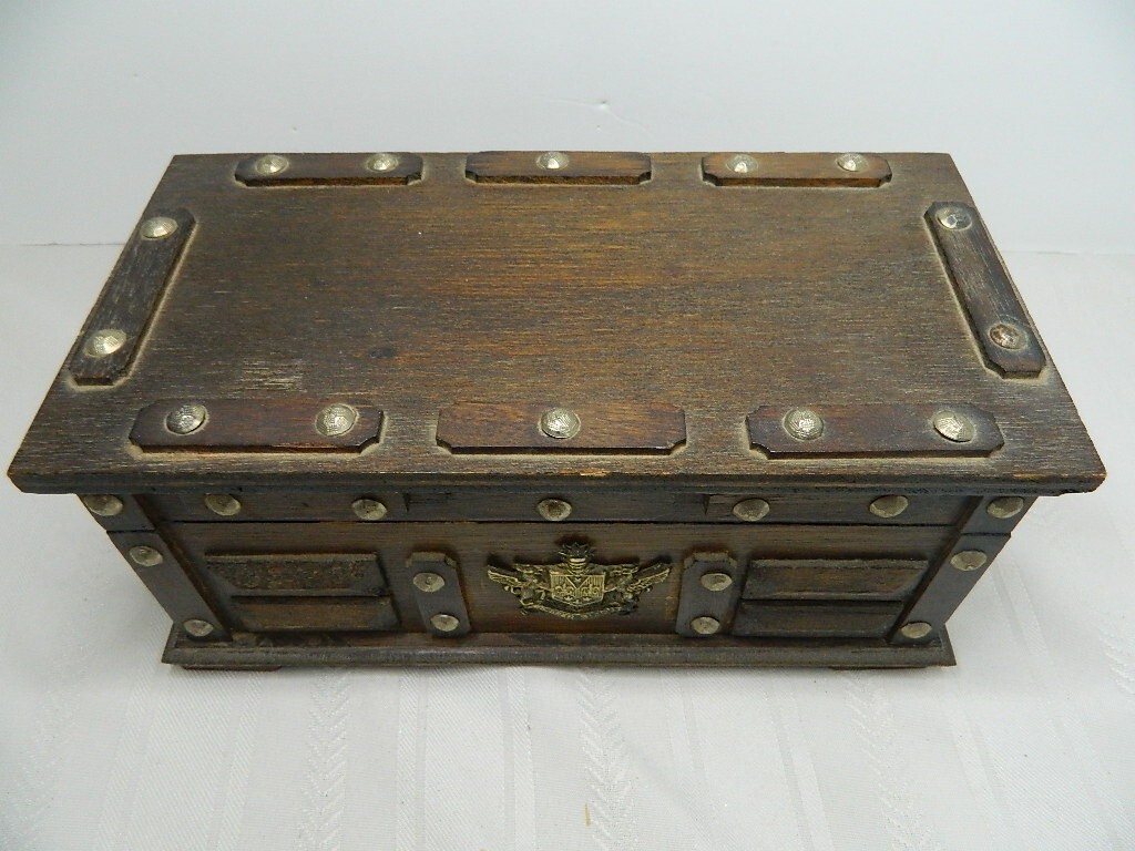 Picture 4 of 15