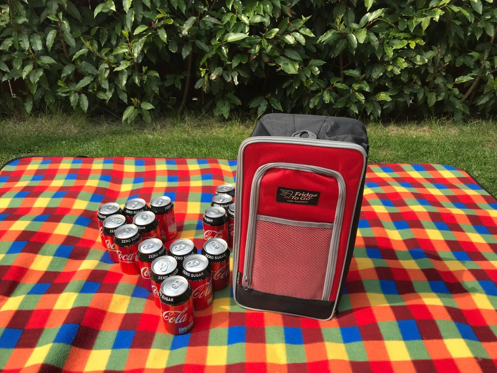 X Large Fridge to Go: Cool Box, Cooler Bag, Thermos bag, Drink Cooler 18 cans