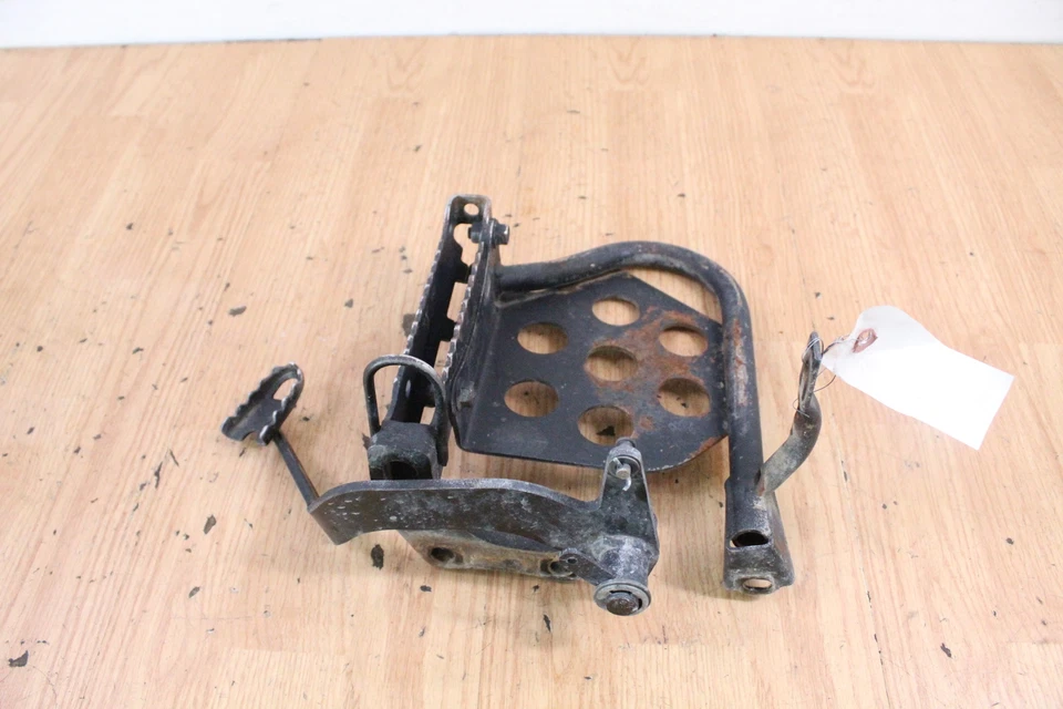 Yamaha Big Bear 350 1997 4x4 clavija de pie derecho con pedal de freno Foto 3 de 4