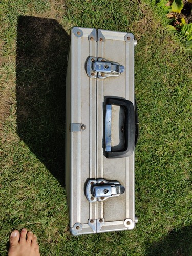 Medium / Large Hard Aluminium Flight Case Tool Camera Storage Carry Box - Picture 3 of 7