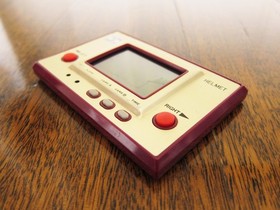 NINTENDO Helmet Game and Watch (CN-07) in Excellent Condition