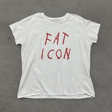 And I get dressed “Fat Icon” oversized tee