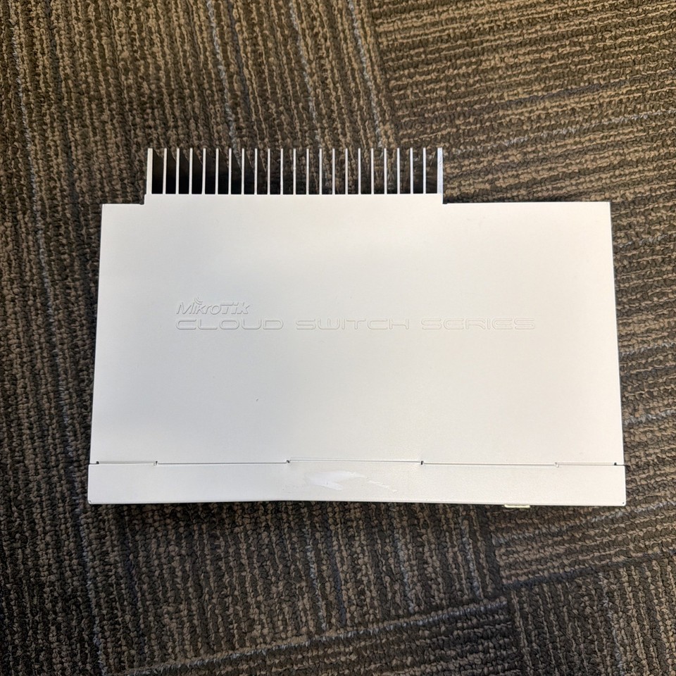 MikroTik CRS309-1G-8S+IN SFP+ 10Gbps Cloud Router Switch, White | eBay