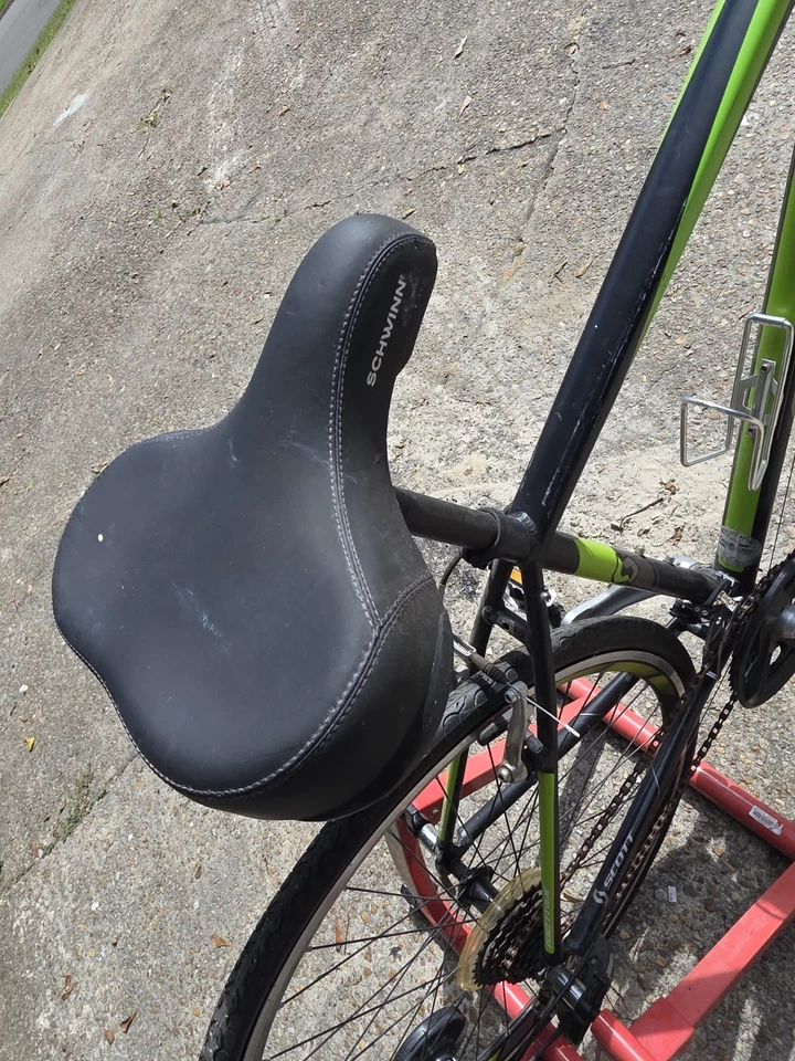 Scott Metrix 40 Road Bike With Bicycle Trainer - Image 4 of 4