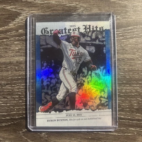 2026 Topps Series 1 Byron Buxton Blue Foil (RAW)