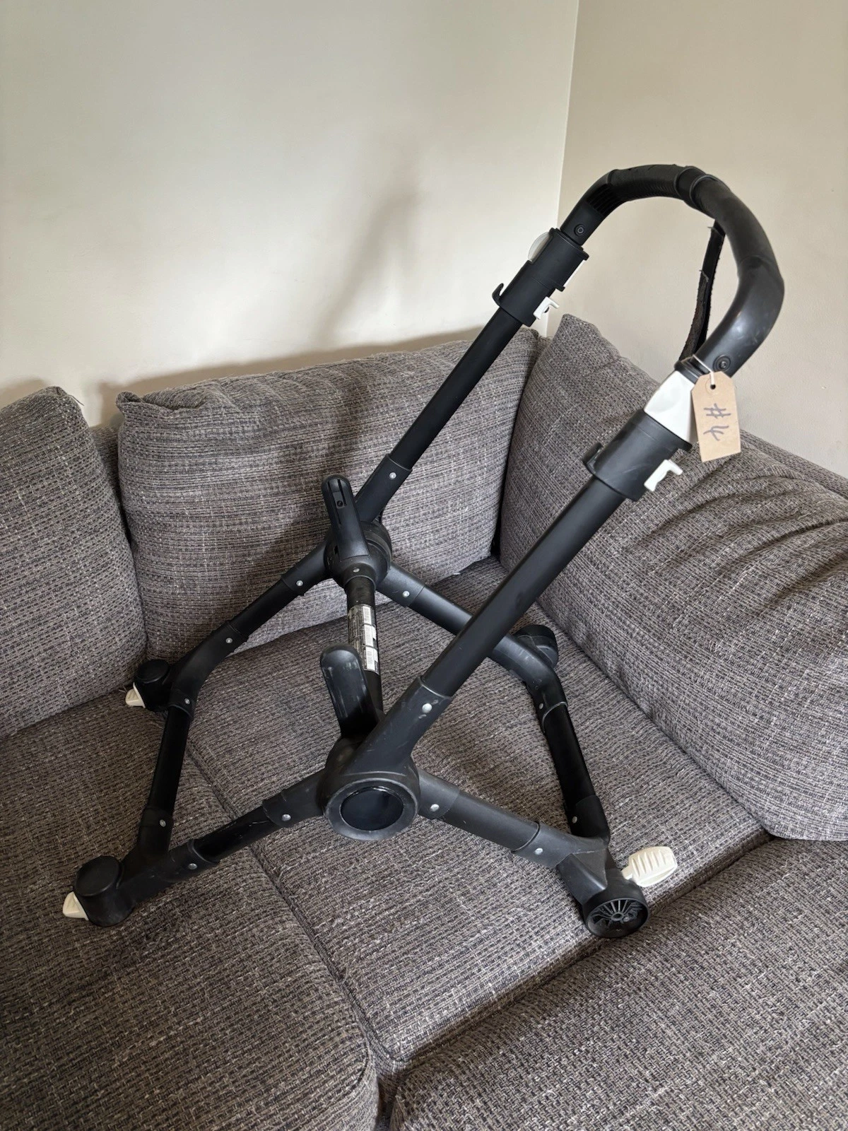 Bugaboo Buffalo Chassis. Black. Leather Look Handle. #4