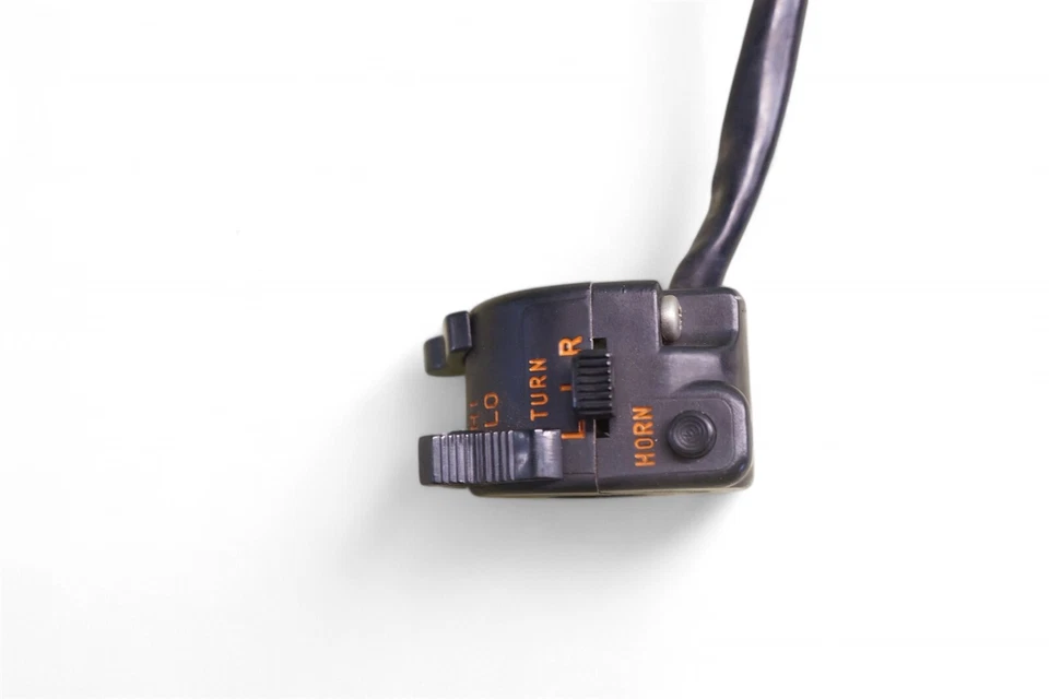 Ducati 750 GT 750GT DM750 1975 Super Sport bisel DM Desmo interruptor izquierdo *2877 Foto 3 de 4