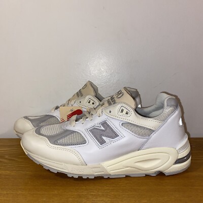 teddy santis 990v2 white