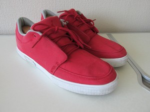 nike air jordan low trainers in red