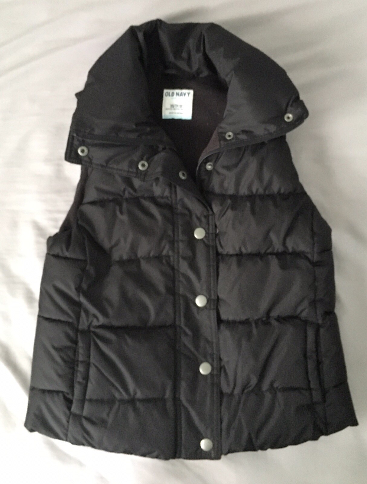 Old Navy Down Alternative Black Puffer Vest Size … - image 1