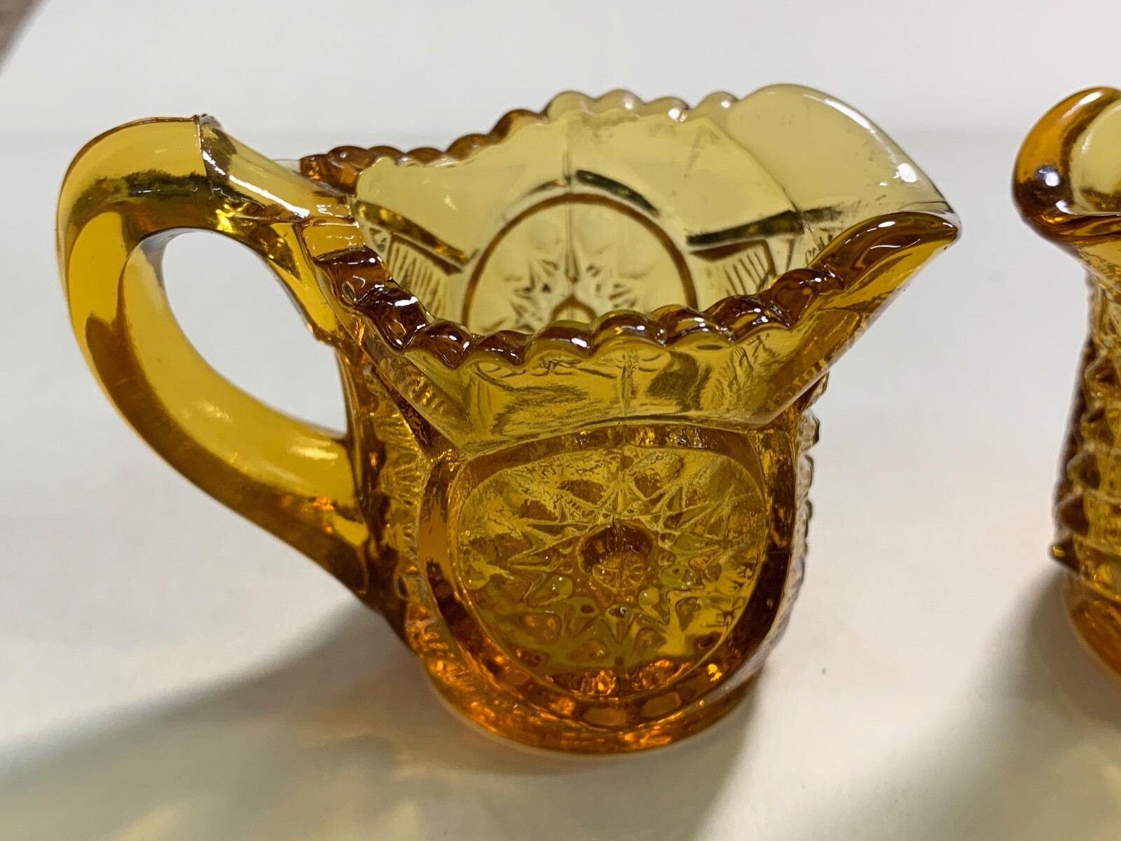 (2) Indiana Glass Amber Creamer Sugar Star Sawtooth Rim 2