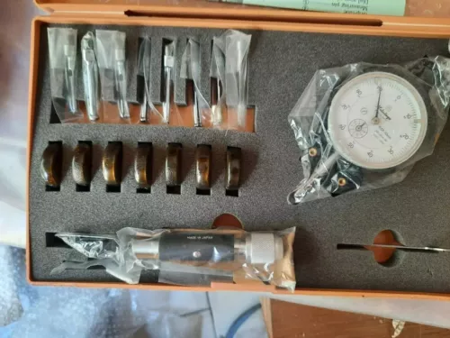 new mitutoyo dial bore gauge 3.7-7.3mm / 526 -153 with setting rings with invoic