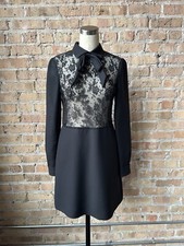 Runway Valentino dress 40, (size 6) Great Condition. Worn Only Twice.
