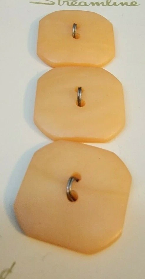 VINTAGE ~ STREAMLI Sewing Button Card w/3 Faux Wood Style - Made In USA - Image 4 of 4