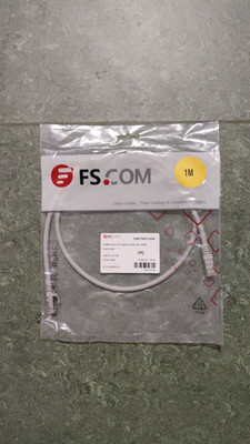 FS.com Cat6 Patchkabel 1m   RJ45 UTP Snagless 24AWG   grau   neu/OVP #Muc