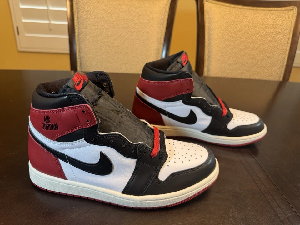 New Nike Air Jordan 1 Retro High OG Black Toe Reimagined Sneakers US 7.5 M / 9 W - Image 4 of 4