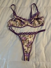 VTG Beautiful Purple Satin Bra And Panties With Flower Embroidery Set Size L