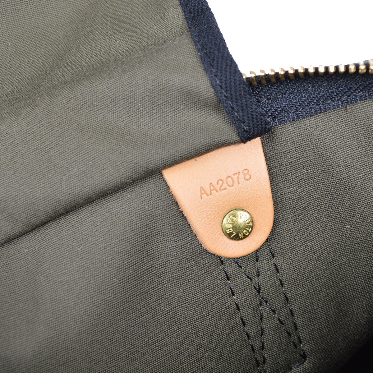 Louis Vuitton Green Monogramouflage Speedy 35 Handbag M95773 AA2078 77030 image 9