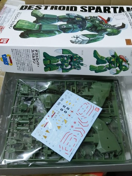 Bandai Robotech Macross 1/72 Attack Destroid Spartan model kit - Image 2 of 3