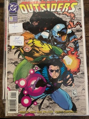 Outsiders #1 DC Comics Paul Pelletier Barr Modern Age 1993