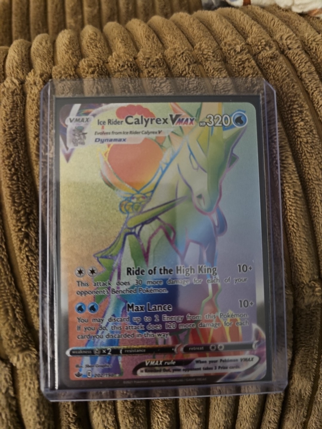 Ice Rider Calyrex VMAX 202/198 - Rainbow Secret Rare - Chilling Reign - NM