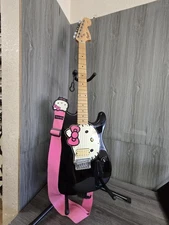 FENDER SQUIER HELLO KITTY (PSO038113)
