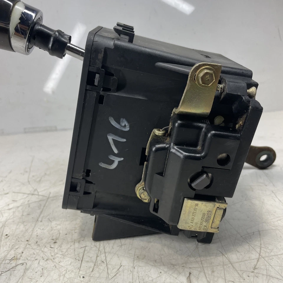 Caja selectora de cambios de piso 96-99 Mercedes W210 E300 E320 E430 E420 OEM Foto 3 de 4