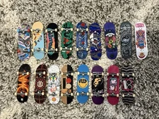 Tech Deck Finger board Skateboard Lot 17