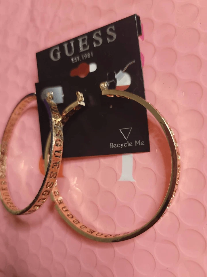 Aros Guess oro 18k Foto 3 de 4