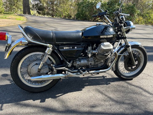 1974 Moto Guzzi 850-T 