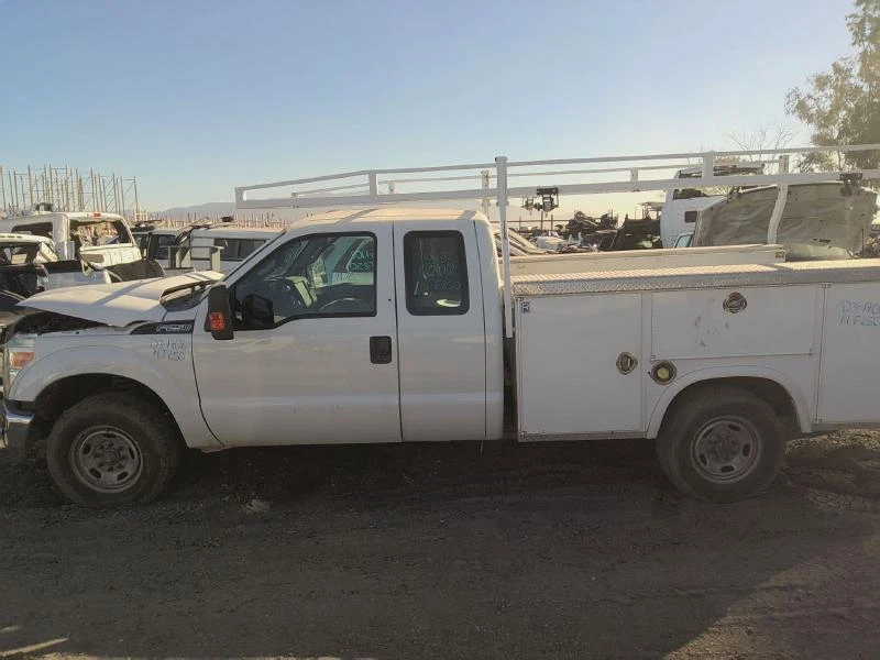 2011-2016 Ford F250 SUPER DUTY F350 SUPER DUTY Roof Overhead Console OEM - Image 4 of 4
