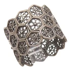 925 Sterling Silver Vintage Ring Floral Openwork Honeycomb Band  Sz 9  RG36124
