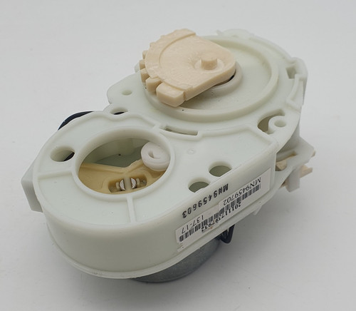 Miele Drehschieber Umwälzpumpe Geschirrspüler T.Nr. 9459702 / 9459603