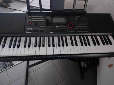  Casio Keyboardset CT-5000 mit Stativ