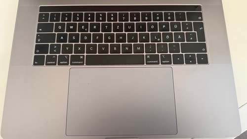 Apple MacBook Pro 15 Zoll (512GB SSD, Intel Core i9, 2,3GHz, 16GB)TouchBar - Photo 3/6