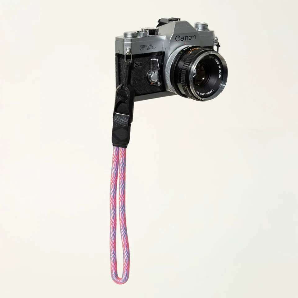 Розовый/синий регулируемый ремешок на запястье для камеры / 9 мм толщина и пиковый дизайн якорь - Изображение 2 из 4