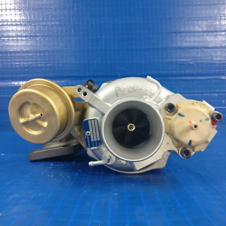 Turbolader 860224
