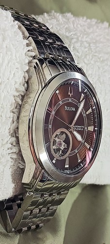 BULOVA 21 JEWELS STAINLESS OPEN HEART MECHANICAL AUTOMATIC BACK SKELETON WATCH - Picture 3 of 14