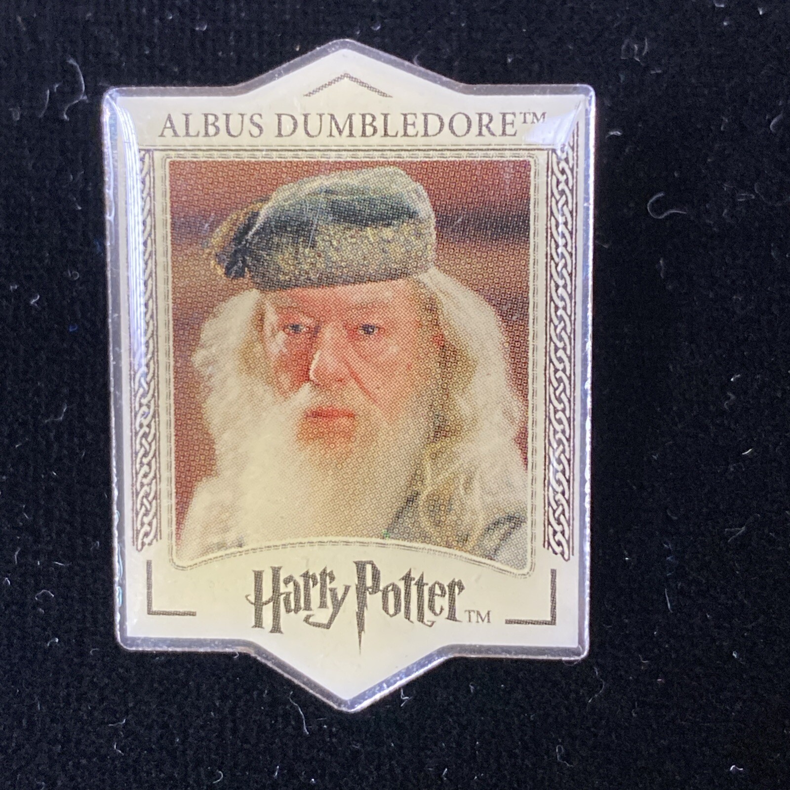 RARE Harry Potter Albus Dumbledore Gryffindor Pin Licensed From Greece