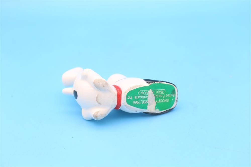 80s Determined Snoopy Tumbling Figure Ceramic 80s Determined Snoopy Tumbling Figure Ceramic