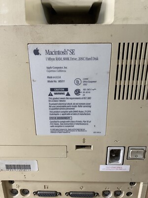 【ジャンク品】Apple Macintosh SE Apple Macintosh SE | Electric Thrift