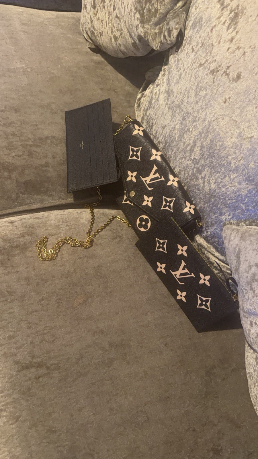 Louis Vuitton Pochette Felicie Empreinte Giant Monogram Black/Cream Gold Chain image 6