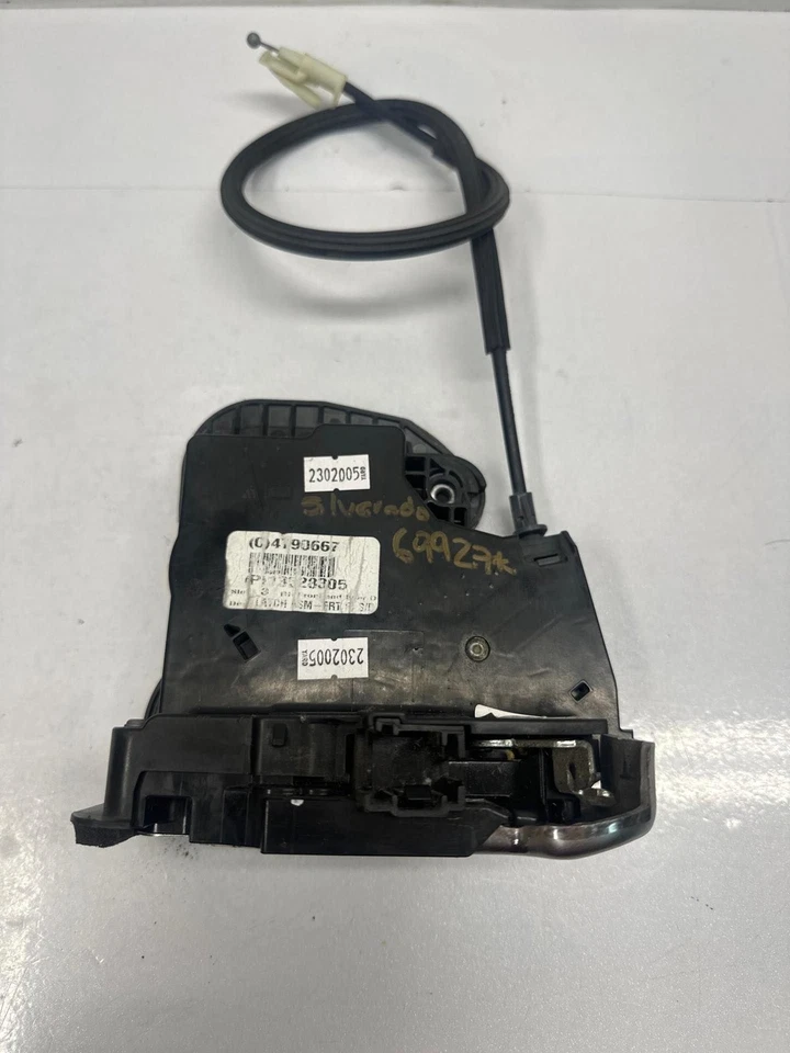 Actuador cerradura puerta Chevrolet Silverado 14 24 delantero derecho pasivo 13528305 Foto 2 de 4