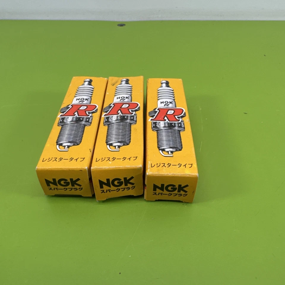 3 CR9E NGK 火花塞 川崎 ZX11 12 铃木 GSXR 600 750 雅马哈 FZ1 FZ8 FZ6 — 第 2/4 张图片