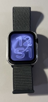 Apple Watch SE 3 GPS mit Sport Loop Armband