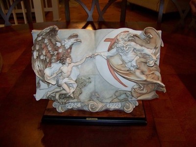 XXXXXL G. Armani Figur Florence Capodimonte Shipping Worldwide