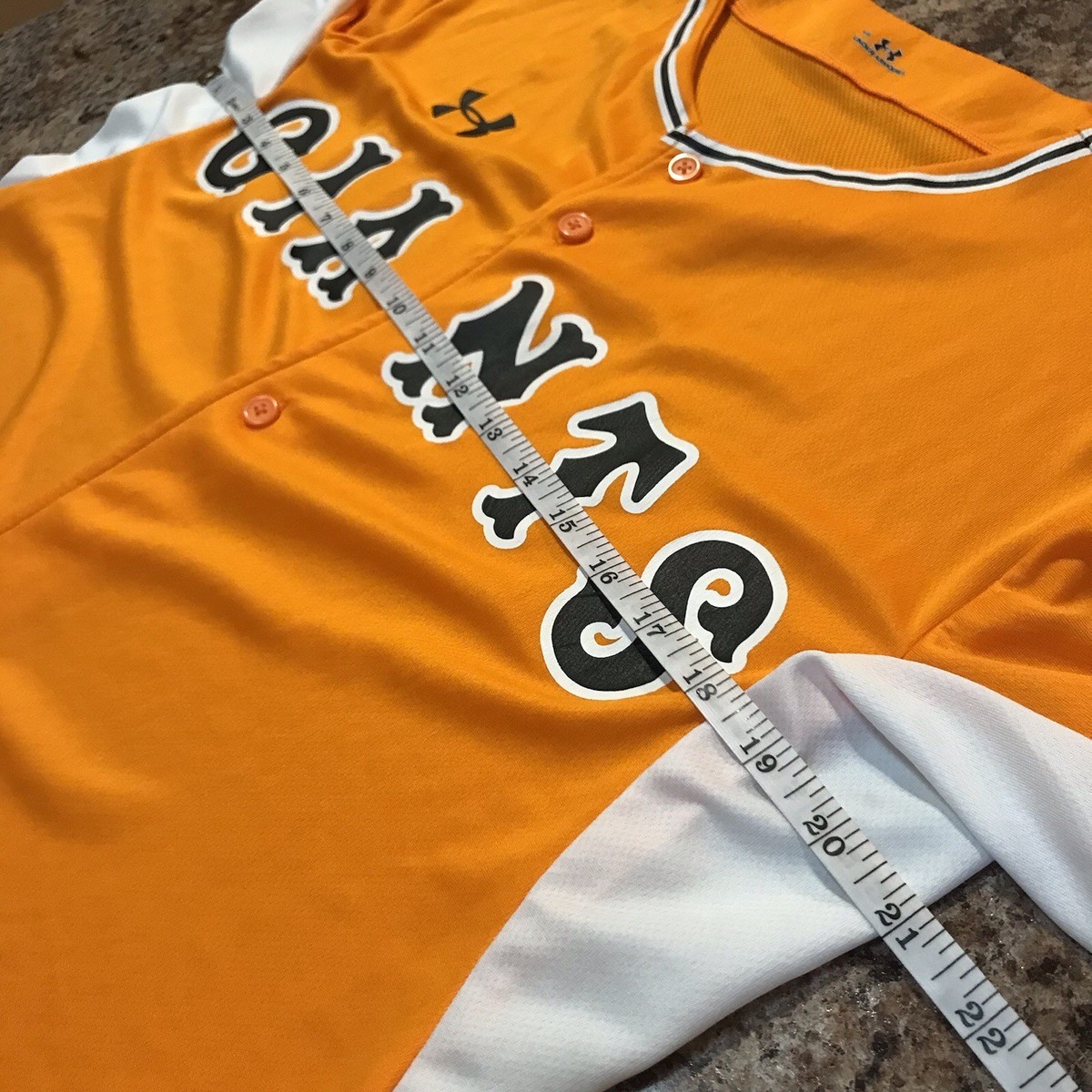 Tokyo Yomiuri Giants NPB Under Armour Orange Baseball Jersey Men's SMALL